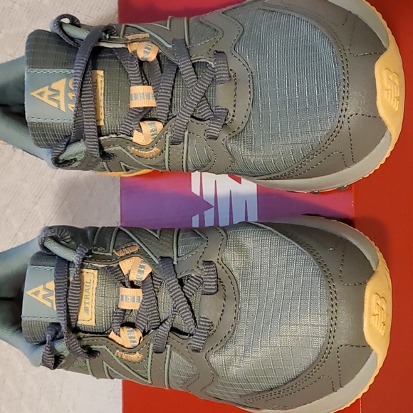 Newbalance Trail Running Shoes!! - Picture 7 of 11